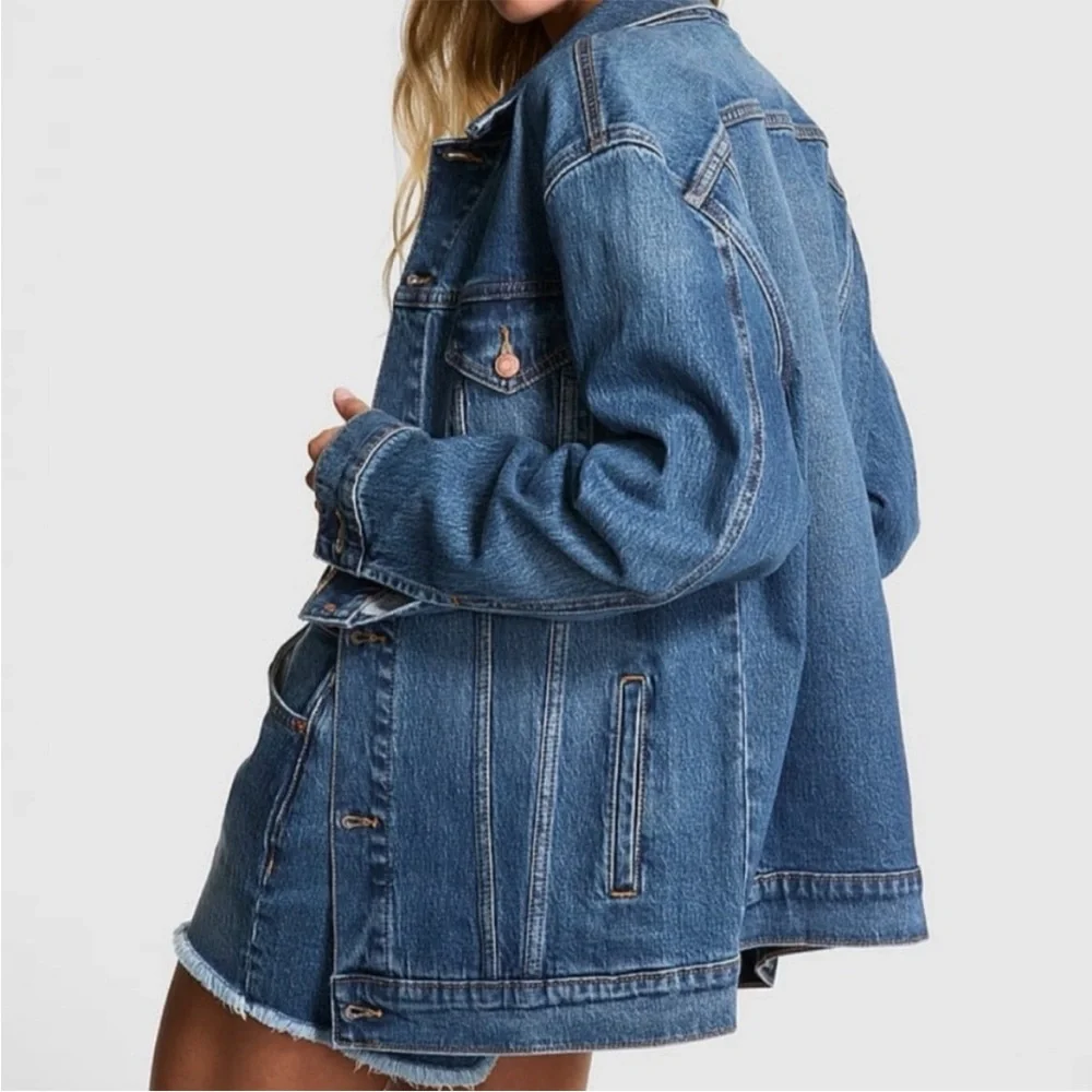 NWT Denim by PINK Victoria’s Secret Oversized Jean Jacket - Picture 4 of 5